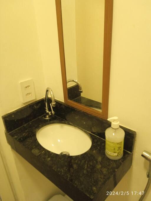 Apartemen Lapa - Apto Ate 2 Pessoas. *